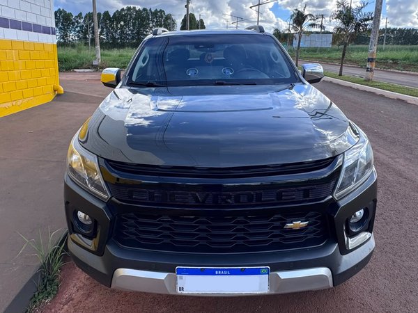 Foto 2 - Chevrolet S10 High Country 2.8 Turbo Diesel 4x4