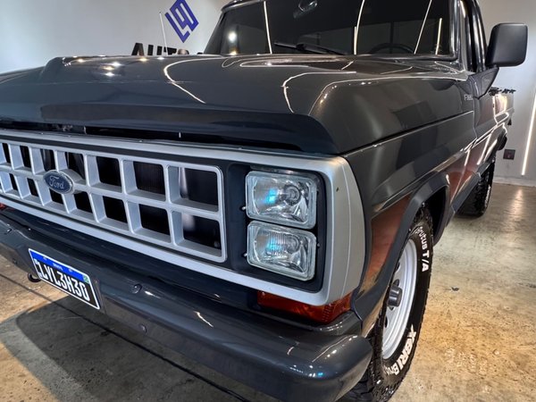 Foto 8 - Ford F1000 3.6 Diesel