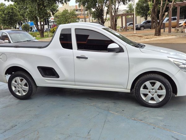 Foto 3 - Chevrolet Montana LS 1.4