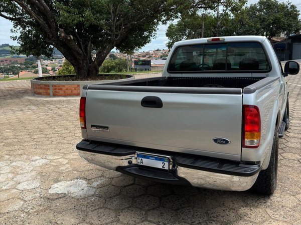 Foto 6 - Ford F250 XLT 3.9 Turbo Diesel 4x2 C.S