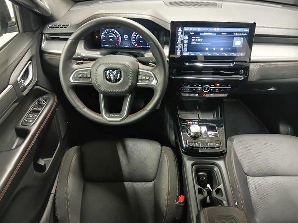 Foto 9 - RAM Rampage R/T 2.0 Turbo Gasolina 4x4