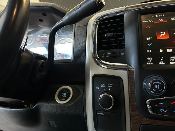 Foto 6 - RAM 2500 Laramie 6.7 Turbo Diesel 4x4