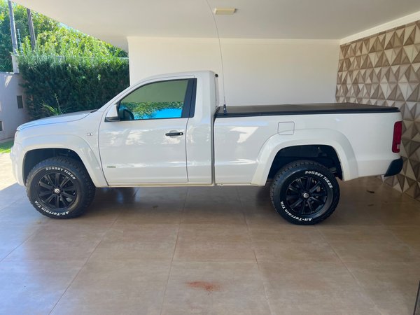 Foto 1 - Volkswagen Amarok 2.0 Turbo Diesel 4x4 C.S
