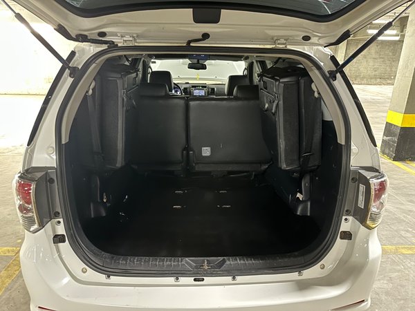 Foto 9 - Toyota Hilux SW4 SRV 3.0 Turbo Diesel 4x4
