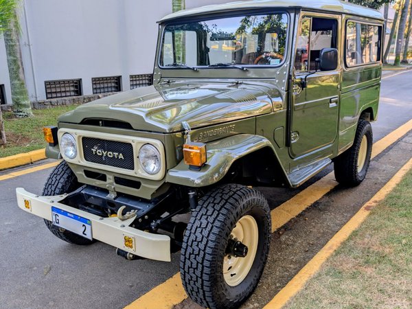 Foto 1 - Toyota Bandeirantes Jipe
