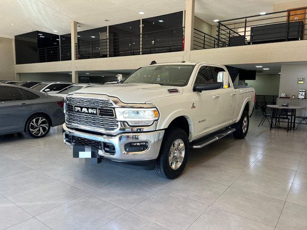 Foto 2 - RAM 2500 Laramie 6.7 Turbo Diesel 4x4