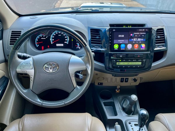 Foto 8 - Toyota Hilux SW4 SRV 3.0 Turbo Diesel 4x4