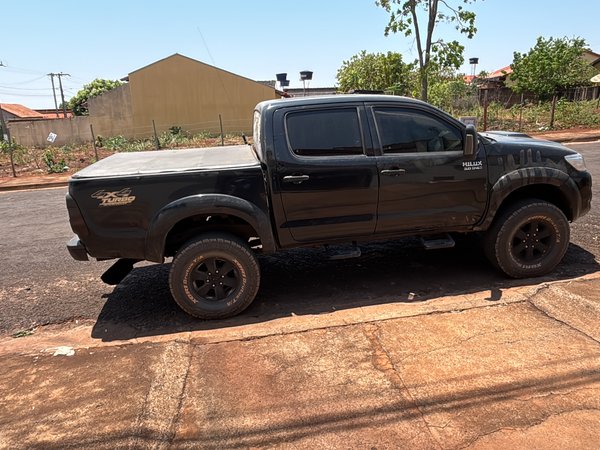 Foto 2 - Toyota Hilux SRV Top 3.0 Turbo Diesel 4x4