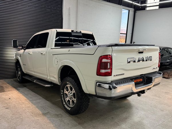 Foto 4 - RAM 2500 Laramie 6.7 Turbo Diesel 4x4