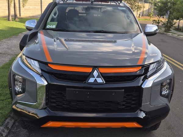 Foto 2 - Mitsubishi L200 Sport Savana Sertões 2.4 Turbo Diesel 4x4