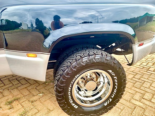 Foto 9 - Chevrolet Silverado 3500 HD Dually 6.5 V8 TD