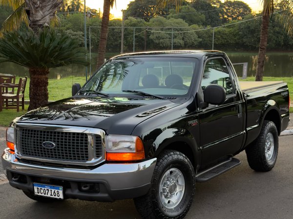 Foto 1 - Ford F250 XLT 4.2 Turbo Diesel 4x2 C.S