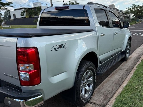 Foto 2 - Chevrolet S10 LTZ 2.8 Turbo Diesel 4x4