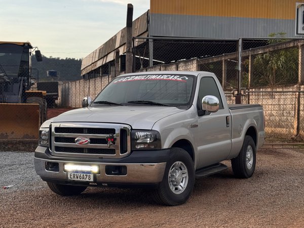 Foto 1 - Ford F250 XLT 3.9 Turbo Diesel 4x2 C.S