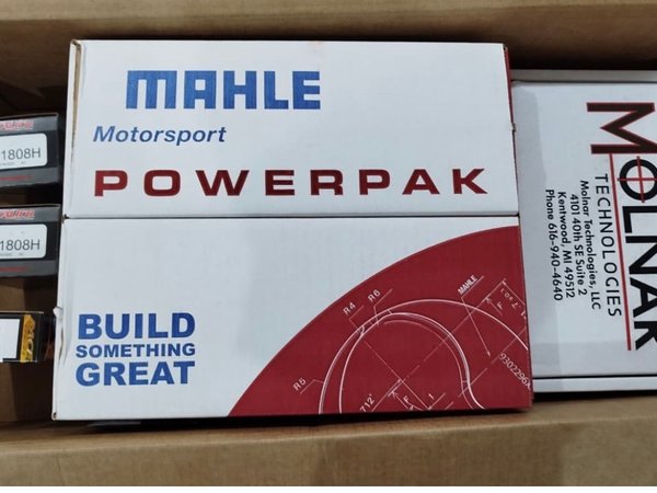 Foto 8 - RAM Classic Laramie 5.7 V8 Gasolina 4x4