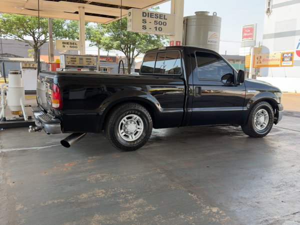 Foto 5 - Ford F250 XLT 3.9 Turbo Diesel 4x2 C.S