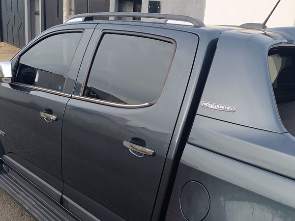 Foto 6 - Chevrolet S10 High Country 2.8 Turbo Diesel 4x4