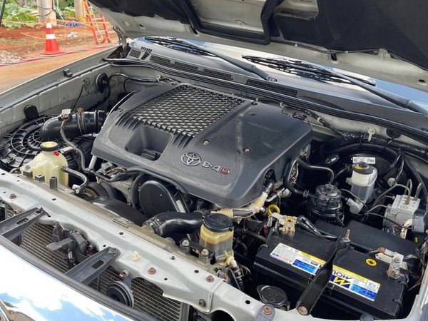Foto 5 - Toyota Hilux SRV 3.0 Turbo Diesel 4x4