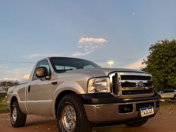 Foto 1 - Ford F250 XLT 4.2 Turbo Diesel 4x2