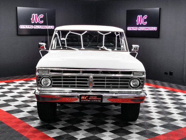 Foto 2 - Ford F100 4.5 V8 Gasolina C.S