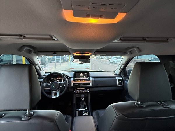 Foto 7 - Mitsubishi Triton HPE-S 2.4 Bi-Turbo Diesel 4x4