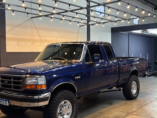 Foto 8 - Ford F1000 XLT Super Cab 4.9i Gasolina 4x2 C.E
