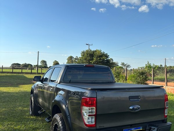 Foto 3 - Ford Ranger XLS 2.2 Turbo Diesel 4x4