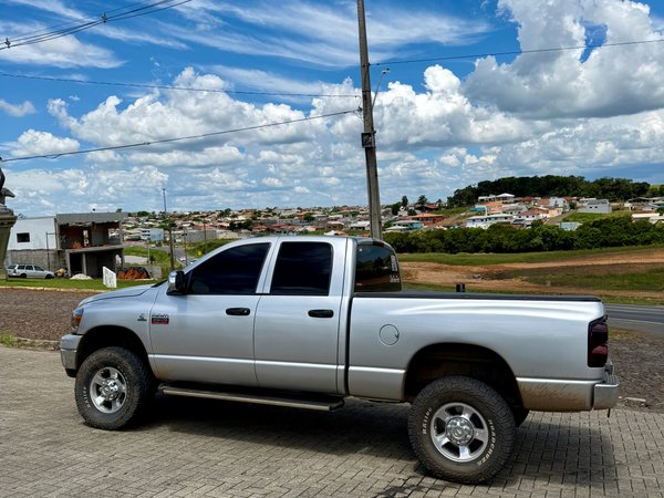 Foto 4 - RAM 2500 SLT 5.9 Turbo Diesel 4x4