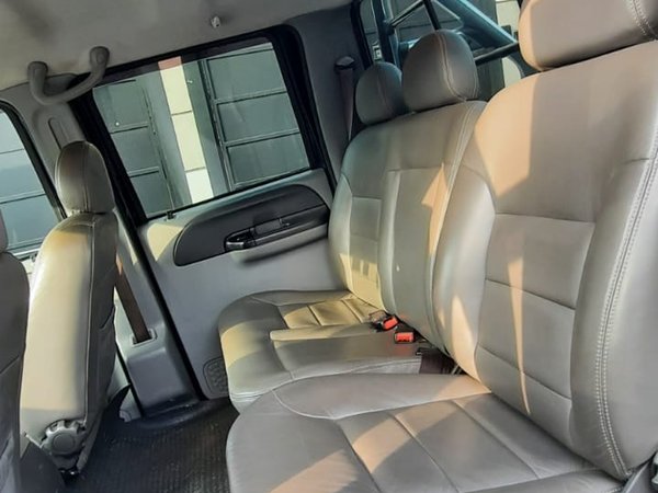 Foto 7 - Ford F250 XLT 3.9 Turbo Diesel