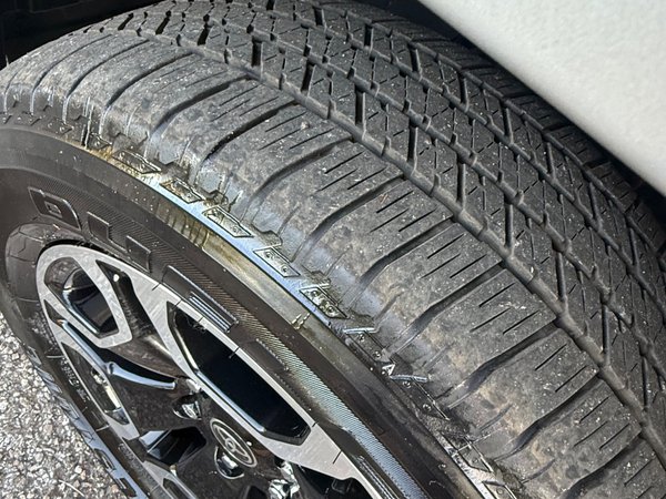 Foto 10 - Toyota Hilux SRX 2.8 Turbo Diesel 4x4