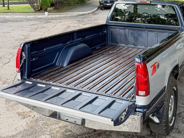 Foto 10 - Chevrolet Silverado 2500 Z71 6.5 V8 Turbo Diesel