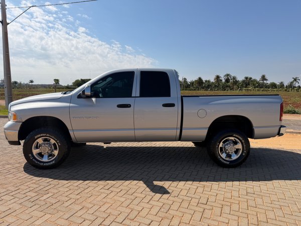 Foto 4 - RAM 2500 SLT 5.9 Turbo Diesel 4x4