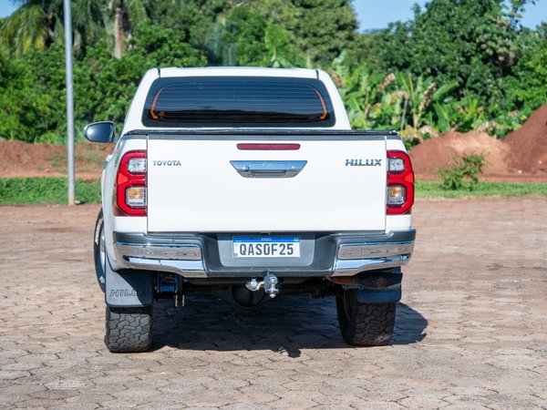 Foto 4 - Toyota Hilux SR 2.8 Turbo Diesel 4x4