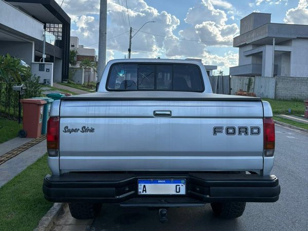 Foto 6 - Ford F1000 XLT 4.3 Turbo Diesel 4x4 C.S