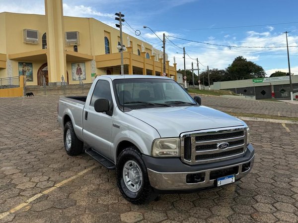 Foto 1 - Ford F250 XLT 3.9 Turbo Diesel 4x2 C.S