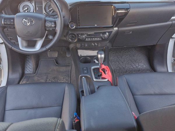 Foto 6 - Toyota Hilux SRX 2.8 Turbo Diesel 4x4