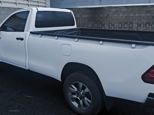Foto 3 - Toyota Hilux SR 2.8 Turbo Diesel 4x4