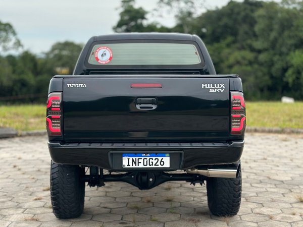 Foto 5 - Toyota Hilux SRV 3.0 Turbo Diesel 4x4