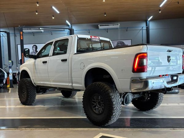 Foto 10 - RAM 2500 Laramie 6.7 Turbo Diesel 4x4