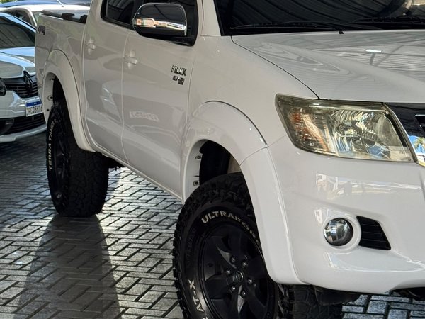 Foto 4 - Toyota Hilux SRV 2.7 Flex 4x4