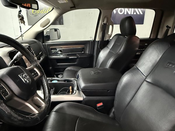 Foto 5 - RAM 2500 Laramie 6.7 Turbo Diesel 4x4