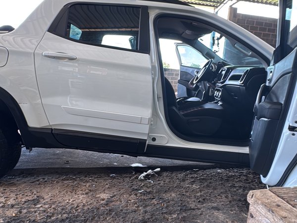 Foto 6 - Fiat Toro Freedom 1.8 16v