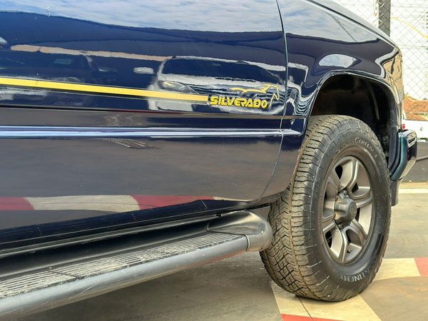 Foto 8 - Chevrolet Silverado DLX 4.2 Turbo Diesel