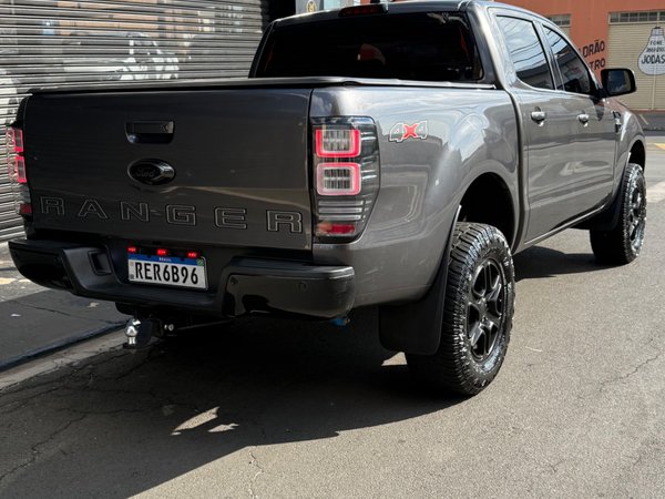 Foto 5 - Ford Ranger XLS 2.2 Turbo Diesel 4x4