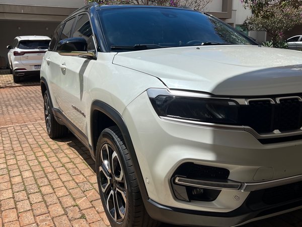 Foto 6 - Jeep Commander Limited TD380 2.0