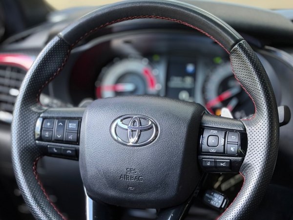 Foto 6 - Toyota Hilux GR Sport 2.8 Turbo Diesel 4x4