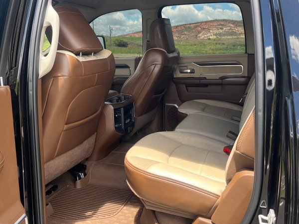 Foto 7 - RAM 2500 Laramie 6.7 Turbo Diesel 4x4