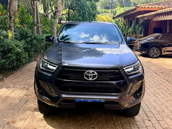 Foto 2 - Toyota Hilux SR 2.8 Turbo Diesel 4x4