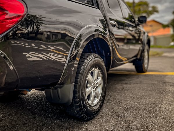 Foto 7 - Mitsubishi L200 Triton HPE 3.5 V6 24v 4x4