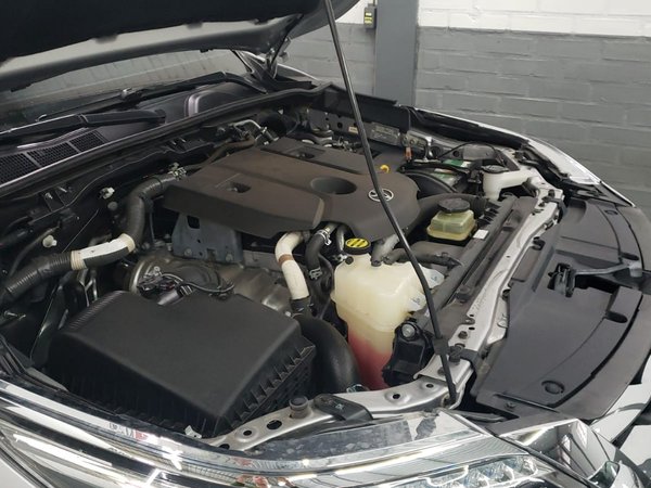 Foto 8 - Toyota Hilux SW4 SRX 2.8 Turbo Diesel 4x4